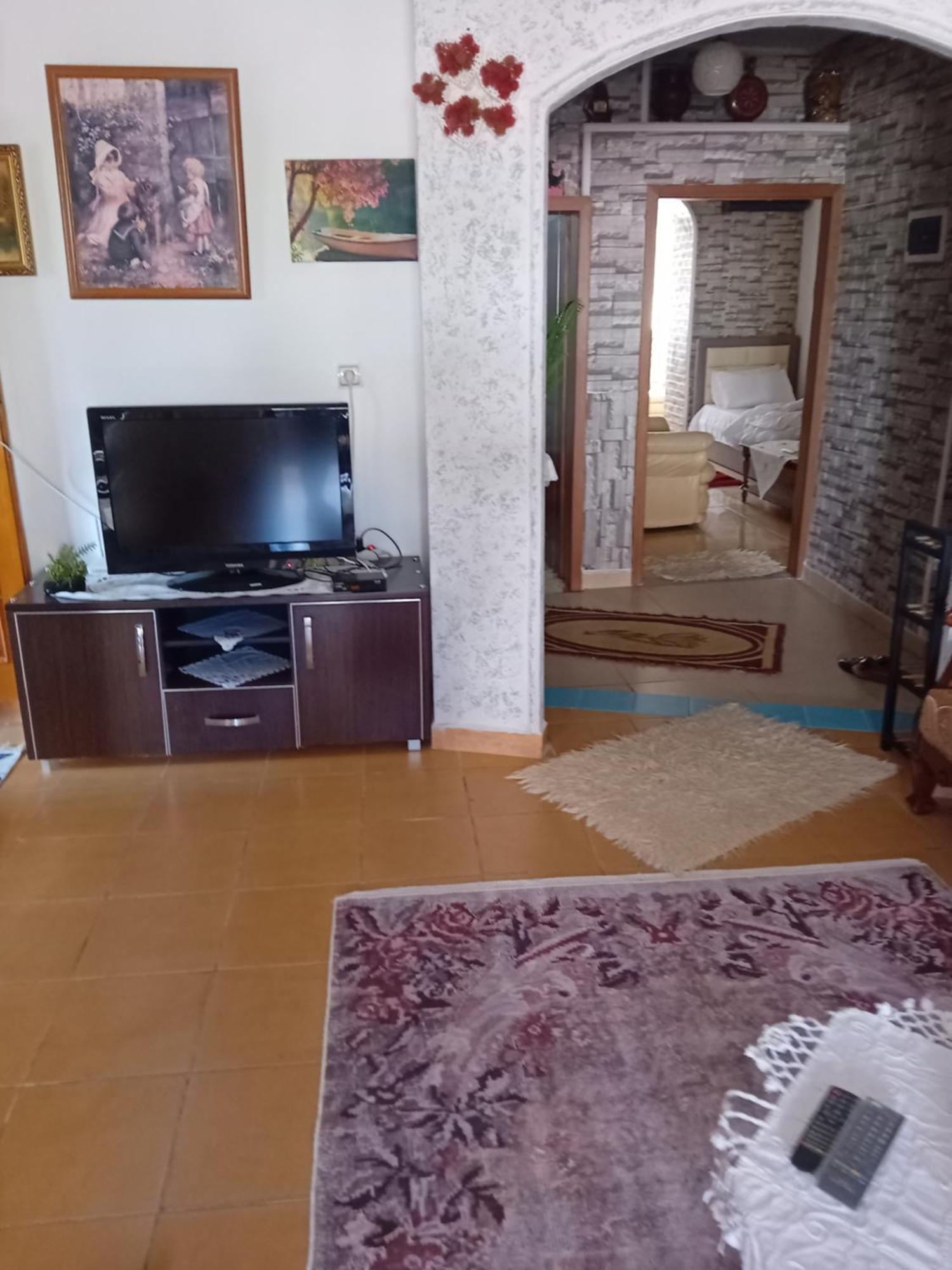 Olivia Guesthouse Gjirokastër 外观 照片