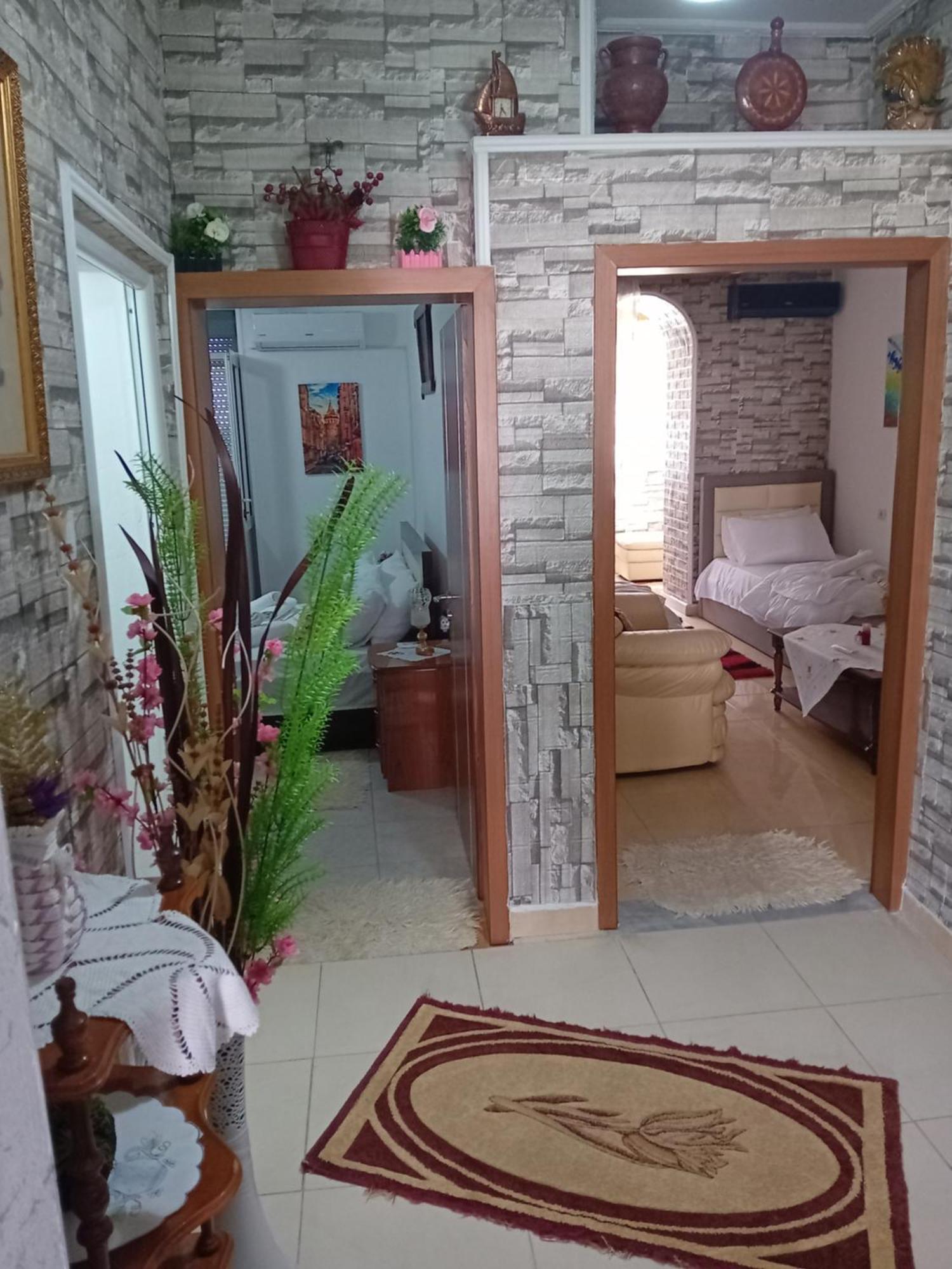 Olivia Guesthouse Gjirokastër 外观 照片